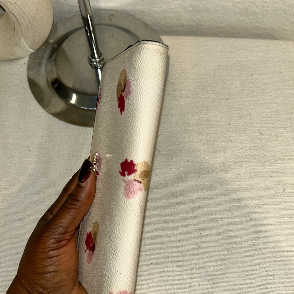 Coach Rose long zippy Wallet - Picture 7 of 15